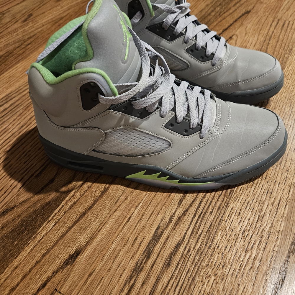 Jordan Gray and Green Men's Sneakers
